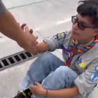 Después de haber sufrido críticas y bullying termino con problemas emocionales