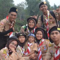 Profile picture for user san_trilawas