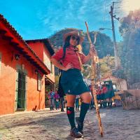 Profile picture for user Stephanie Santuario_1