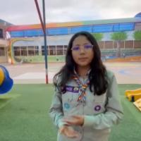 Scout dando mensaje motivacional 