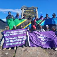 Hotombo Hut, The Group Photo.