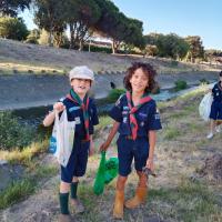 Cubs display litter collected