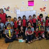 Group picture with students at our final lesson.