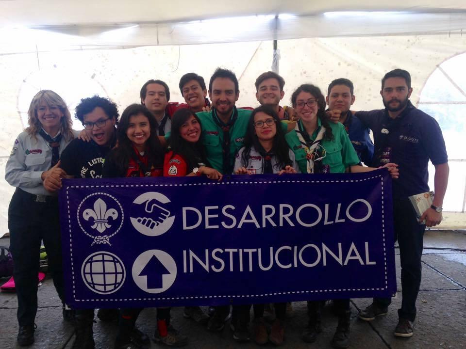 La Flor de Lis Mas Grande del Mundo 2016