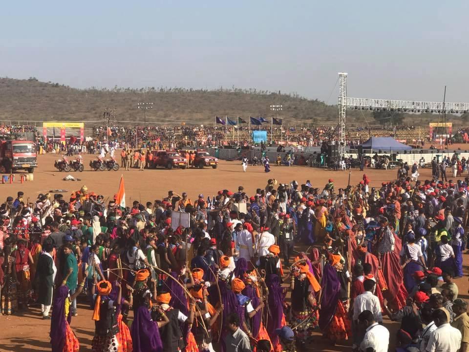 रंगारंग समारोह शो ... भारत दर्शन .. क्या एक अद्भुत प्रतियोगिता .. मिनी भारत यहाँ है .. राज्यों के अपने पारंपरिक त्योहार मना रहा ..17th national jamboree mysore 2016