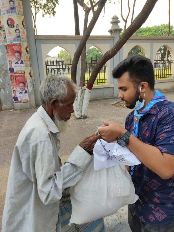 SCOUTS IN GOLDEN EAGLE OPEN AIR SCOUT GROUP ADDRESS FOOD INSECURITY FOR FAMILIES AFFECTED BY COVID-19