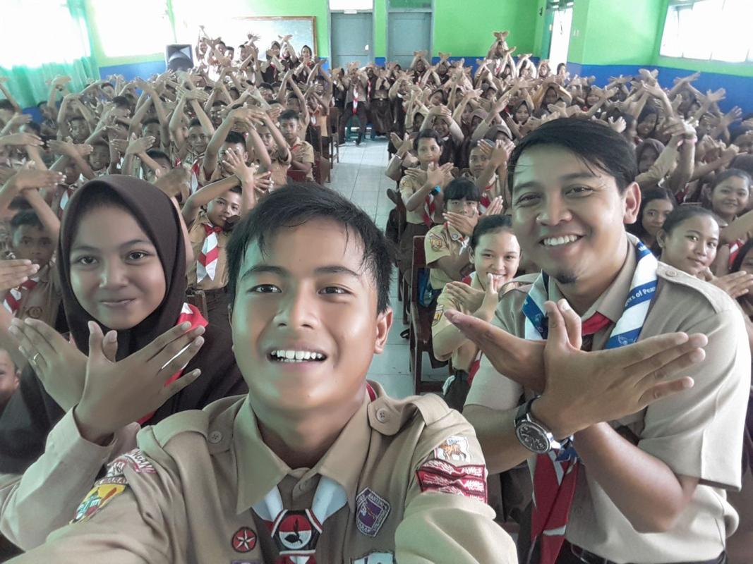 Promoting MoP to the Scouts in Junior High School 3 Luragung 