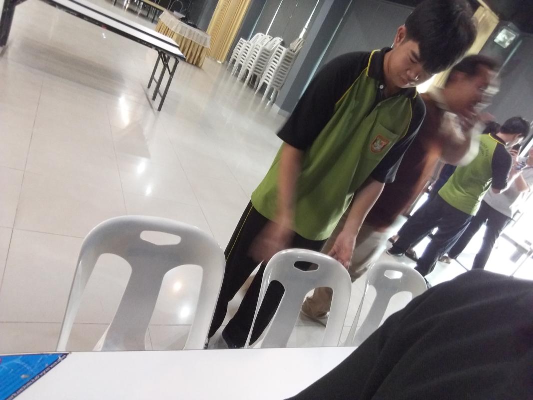 ช่วยงานจัดห้องประชุม
