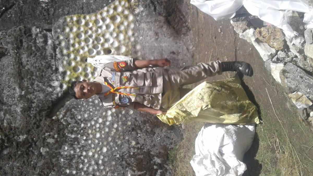Volunteer for cleaning campaign 12.5.2019