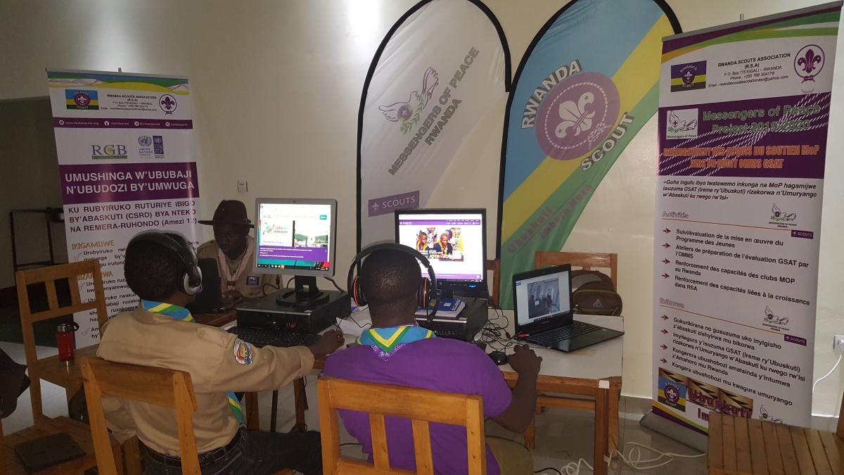 Scouts in Rwanda join the JOTA-JOTI