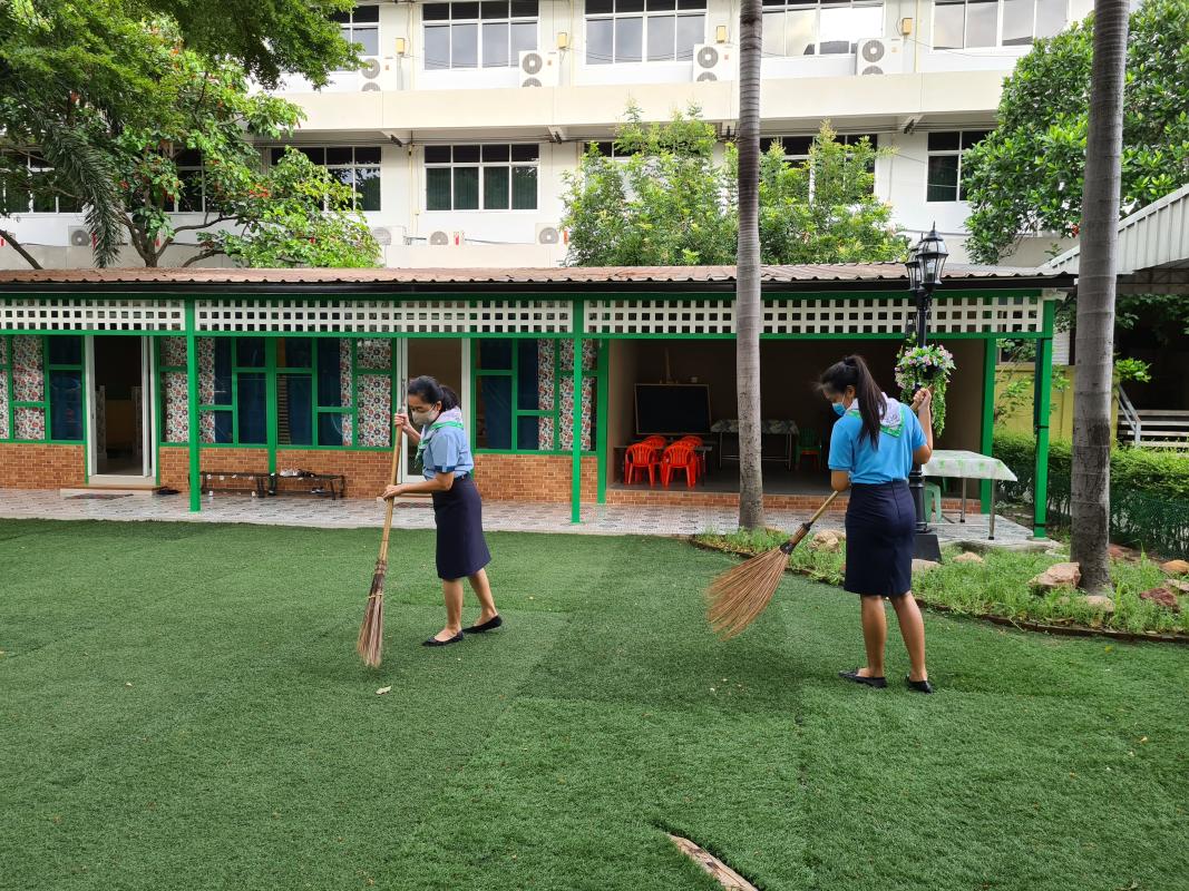 บำเพ็ญประโยชน์