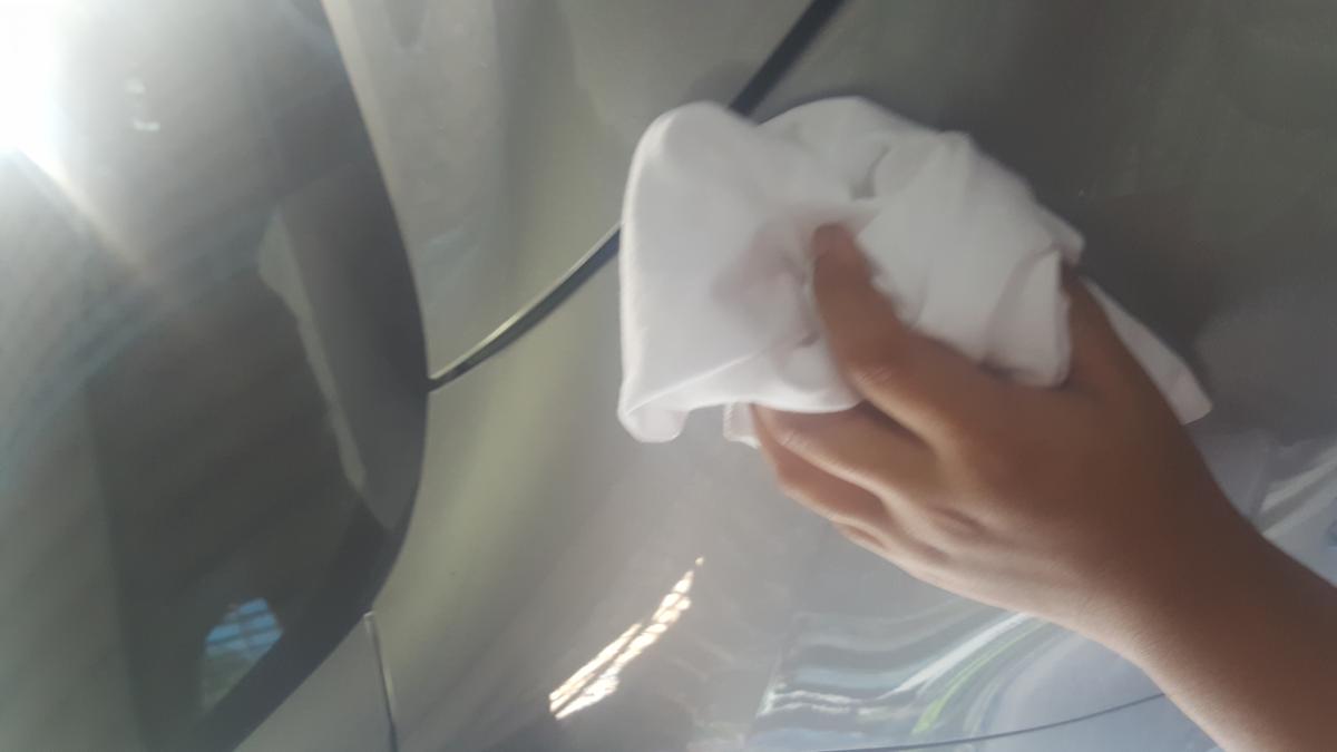 เช็ดรถยนต์