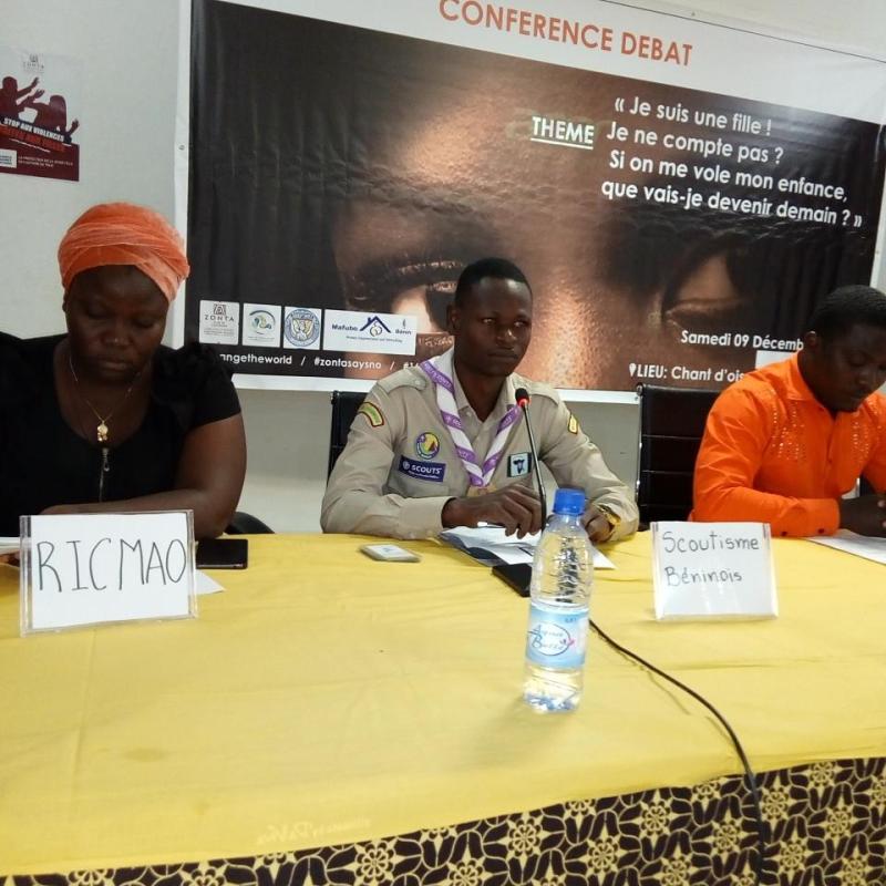 Conférence débat sur le thème : « Je suis une fille, je ne compte pas ? Si on me vole mon enfance, que vais-je devenir ? »