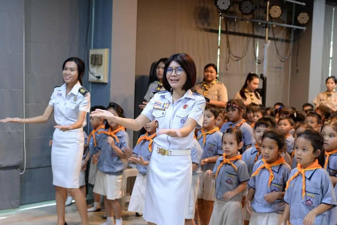 เต้น Messengers of Peace