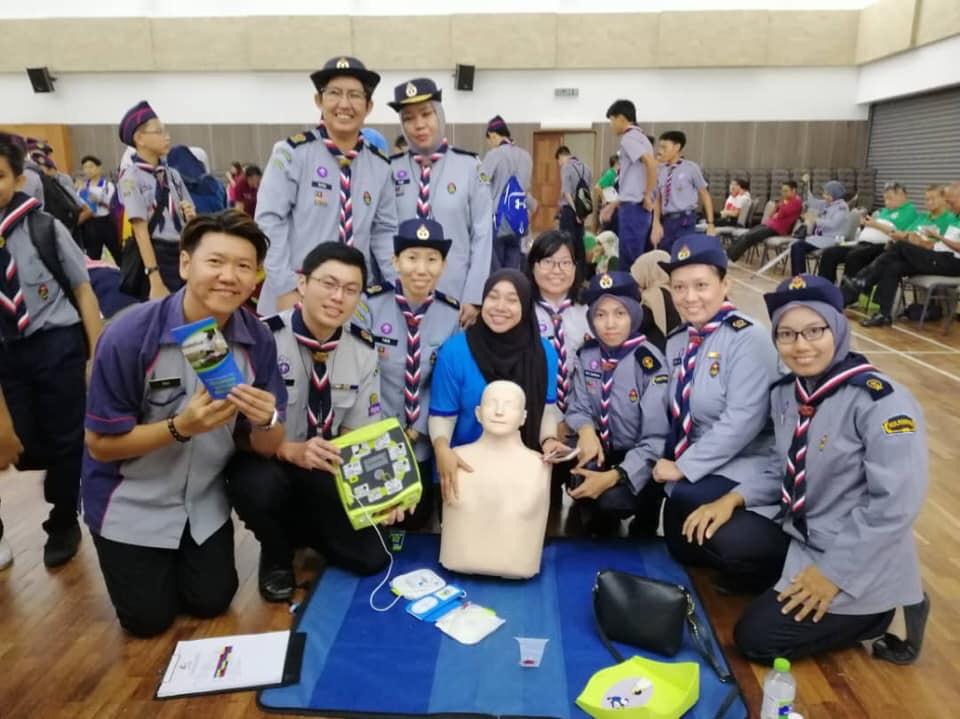 Teknik CPR Automated External Defibrillator(AED)