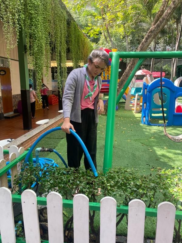 จิตอาสารดน้ำต้นไม้