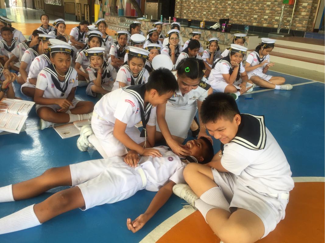 การสอนเอาตัวรอด