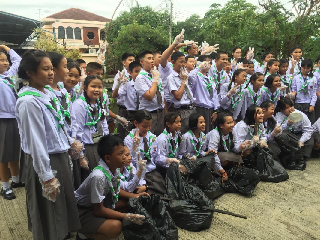 เก็บขยะ จิตอาสา