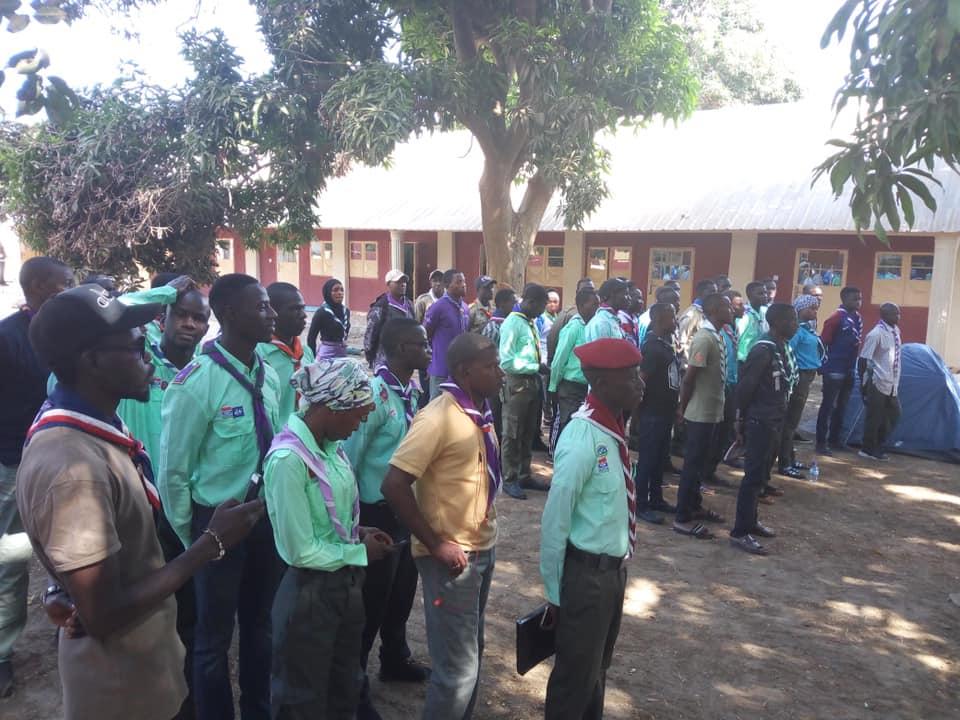 GAMBIA TRAINED 70 (2 BEADS AND 3 BEADS) LEADERS 