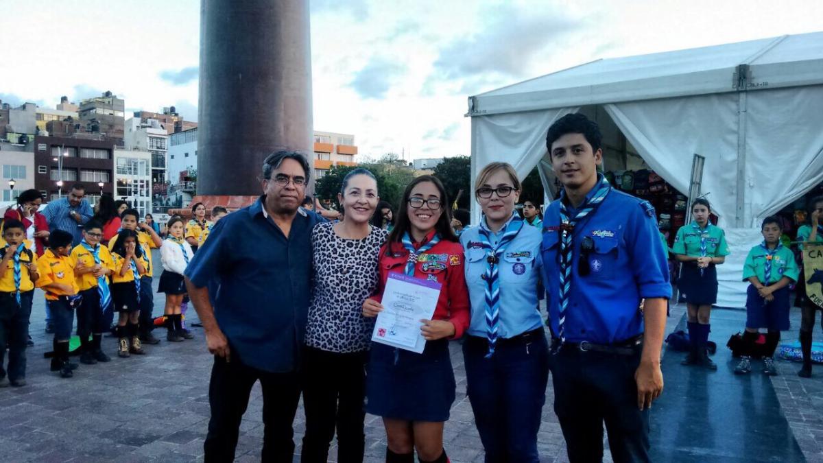 Entrega de insignia terminal, scouts de México 