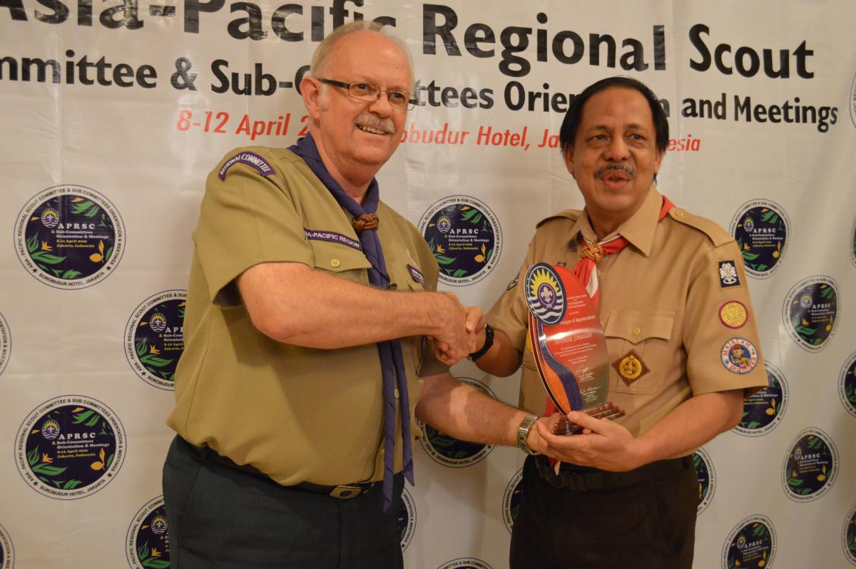 Indonesia Scout Leader Conferred with the Asia-Pacific Award
