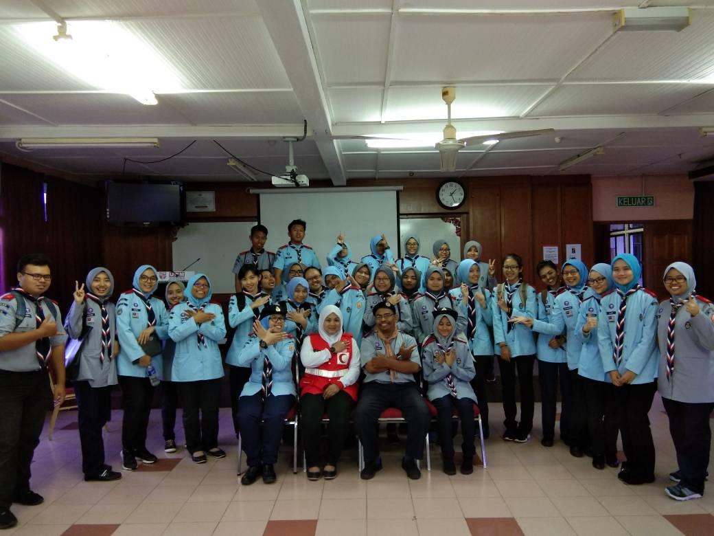 LATIHAN RAWATAN DAN PERTOLONGAN CEMAS (LENCANA PERKHIDMATAN KLKM UPM)