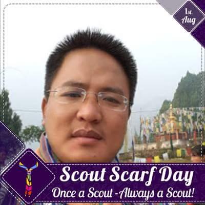 World scout scarf day