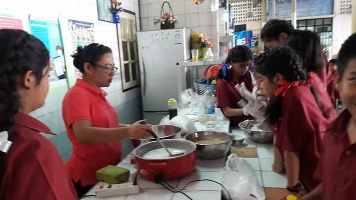 สอนทำสังขยากินกับขนมปัง