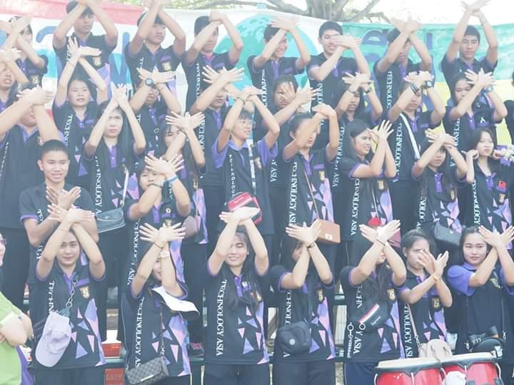 เข้าร่วมการแข่งขันกีฬาสีภายในวิทยาลัย