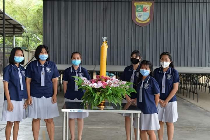 กิจกรรมประดับเทียนพรรณษา