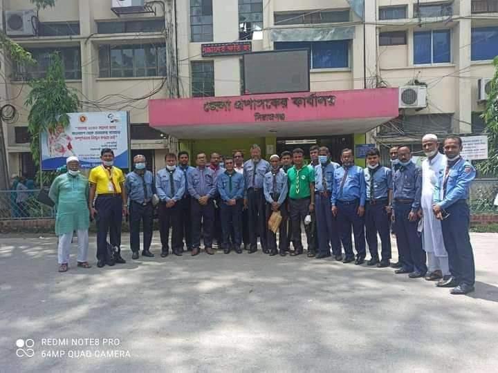 সিরাজগঞ্জের অতিরিক্ত জেলা প্রশাসক ফিরোজ মাহমুদকে বিদায়ী সংবর্ধনা