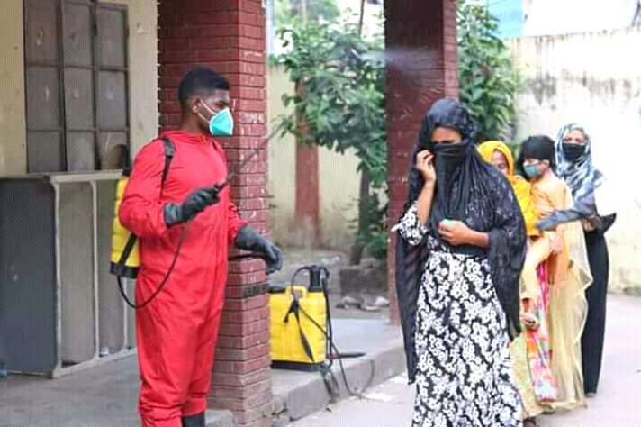 মহামারী  কোরনায় নিজ এলাকার মানুষকে নিরাপদ  আশ্রয়ে 
