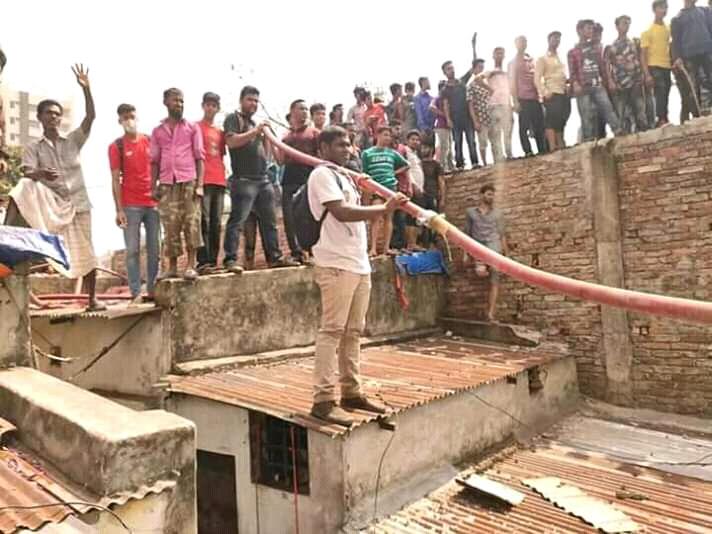 আগুন  নিভানো 