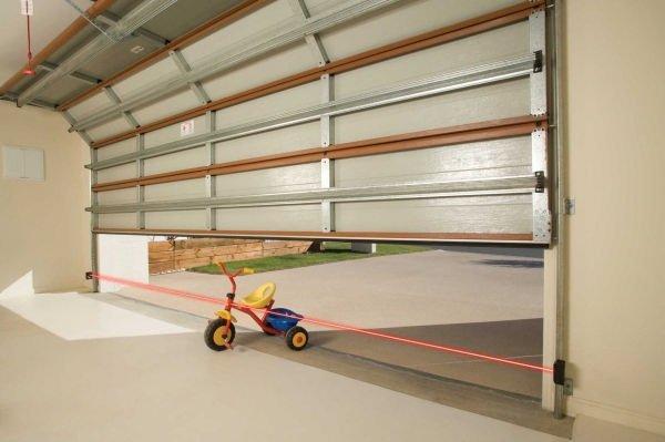 Why are Insulated Garage Doors Worth Your Investment?