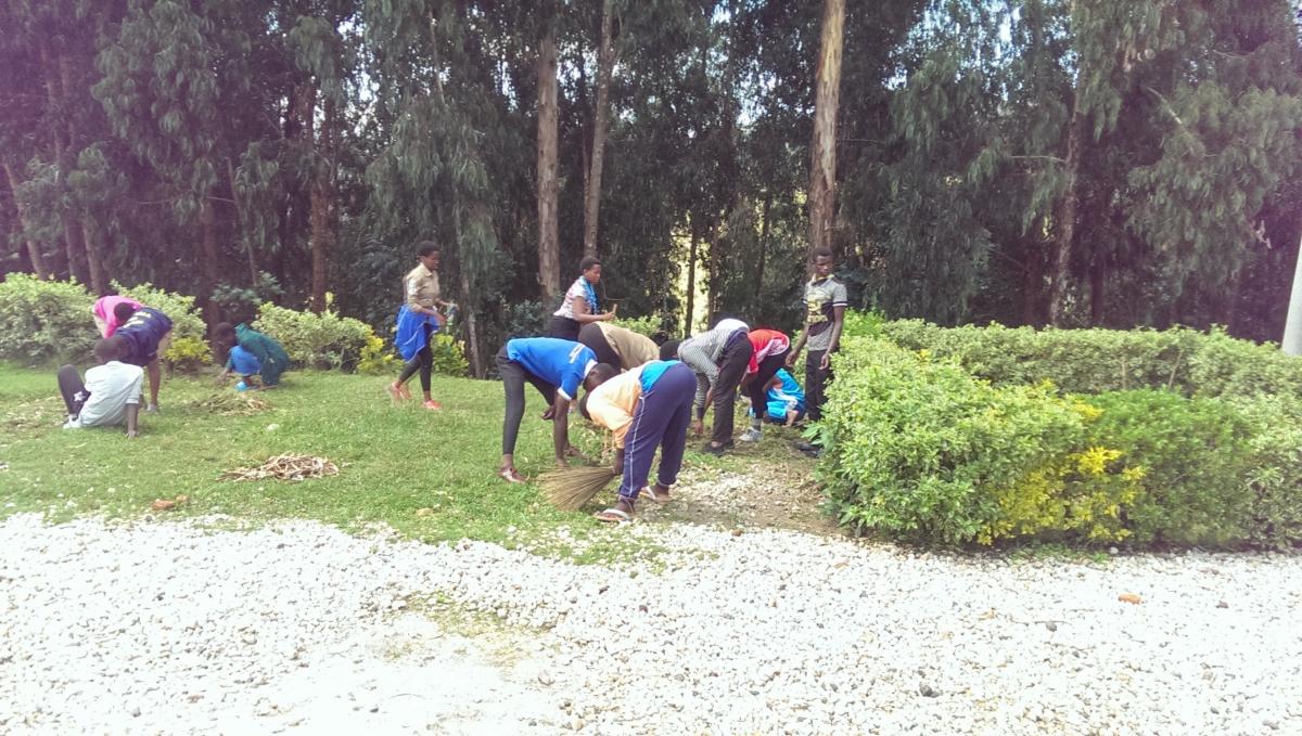 Scouts of Nyabihu district celebrated "World cleanup day 2018"