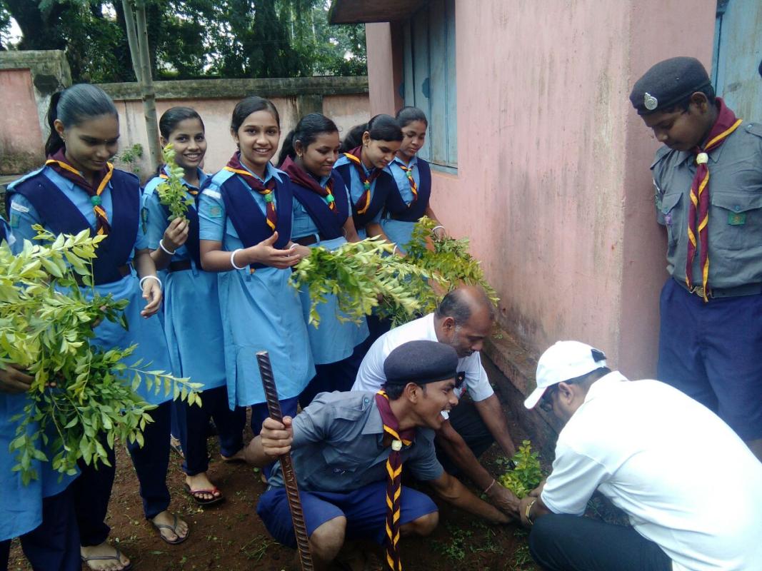 Govt High School khajuripada Scout troop & Guide Company observe Banamostav week