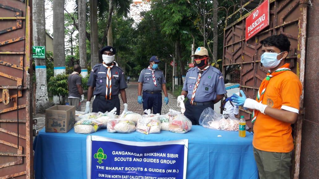Food Distribution During Lockdown due to Covid19 at Ganganagar Camp Site Kolkata