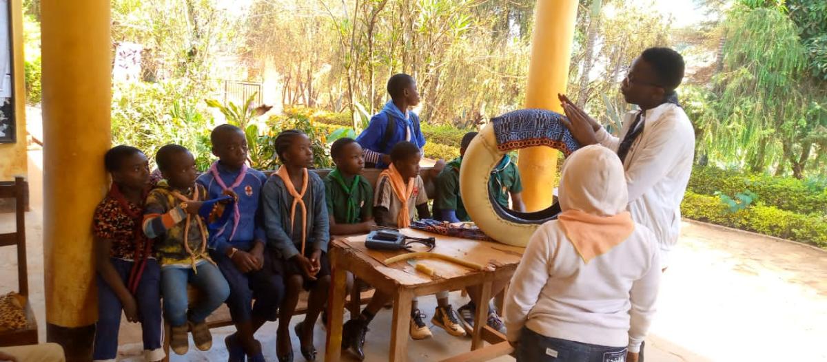 ATELIER DE NOËL DU GROUPE COLOMBE ROYALE DE DSCHANG (Ouest Cameroun)