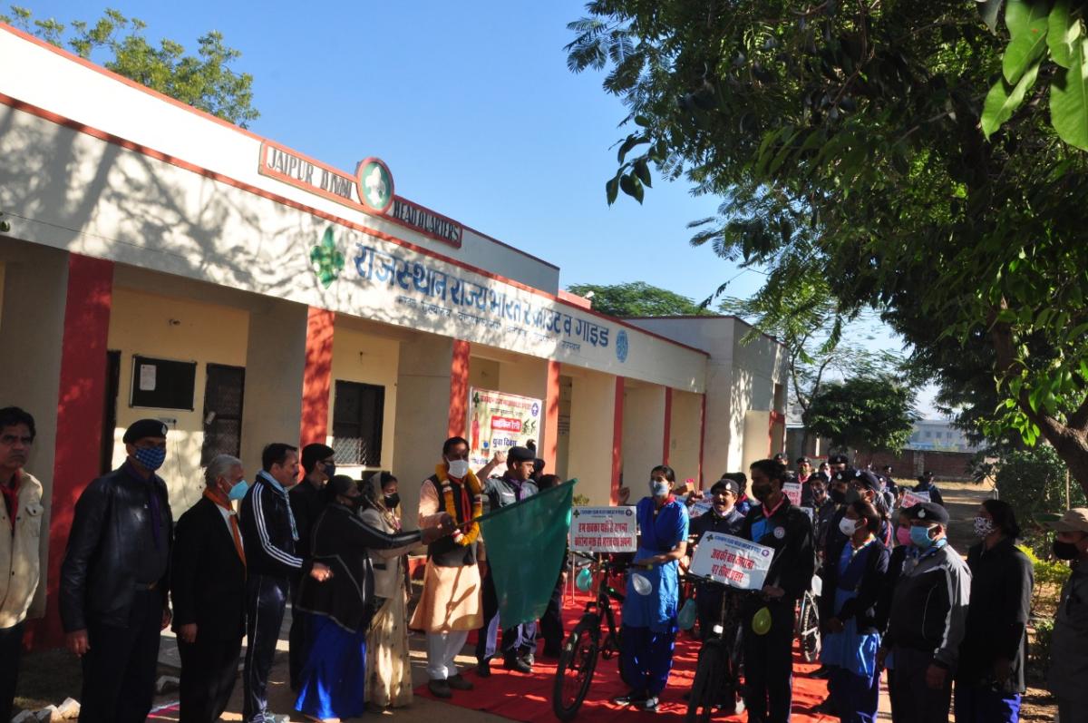 yova divas pr cycle hike 