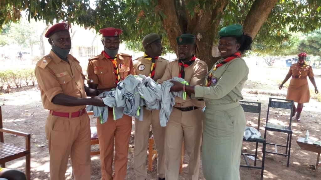 Soroti District/city Scouts leadership Hands soroti prisons inmates football gears.