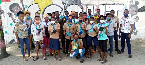 MenstruesTché : Atelier de fabrication des serviettes hygiéniques lavables et réutilisables. 