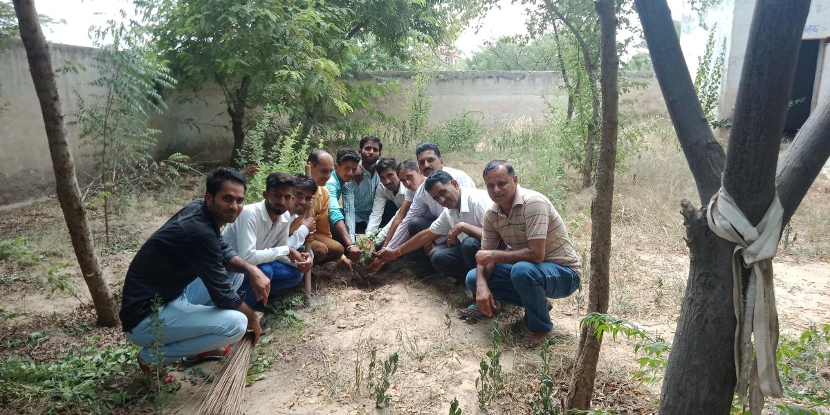 प्रकति बचाने की ली गई शपत।