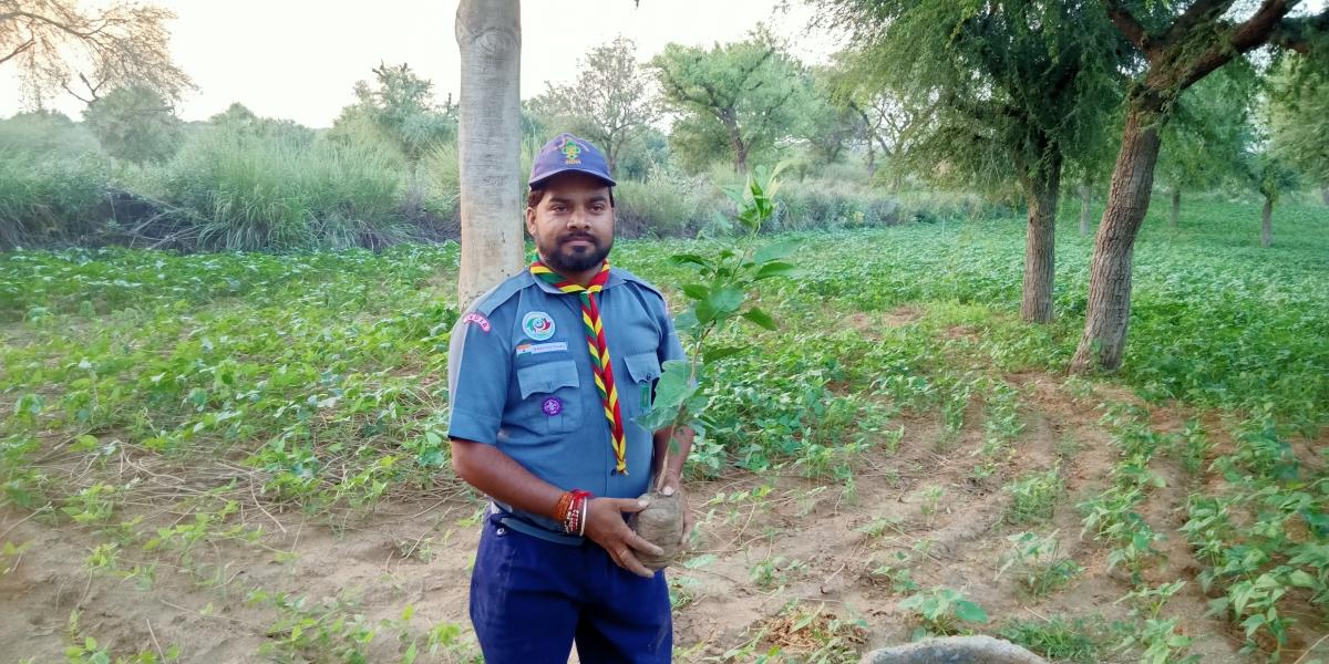 जन्मदिन पर वृक्षारोपण