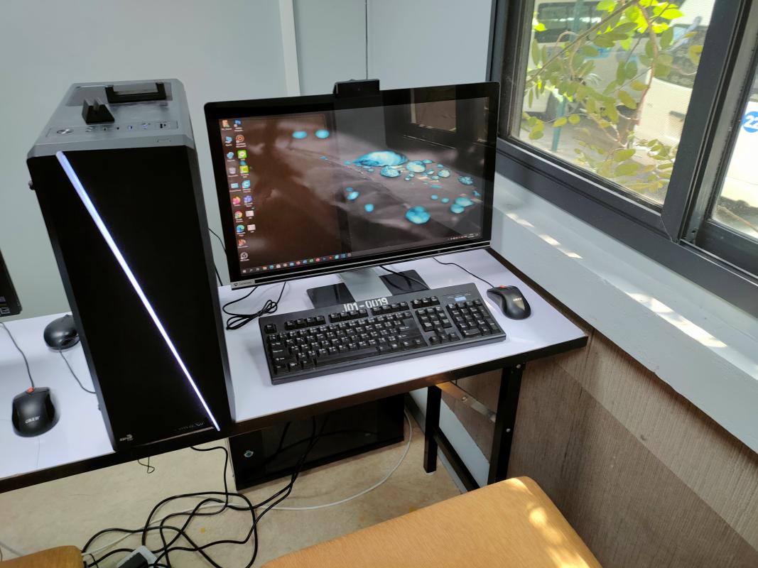 จัดเตรียมอุปกรณ์คอมพิวเตอร์ สำหรับแข่งขันบัญชี