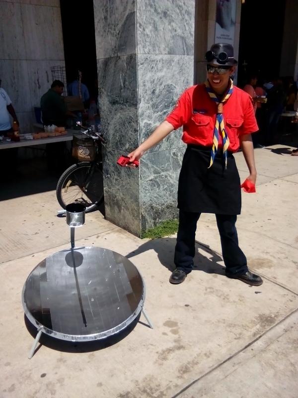 Moy cocinando