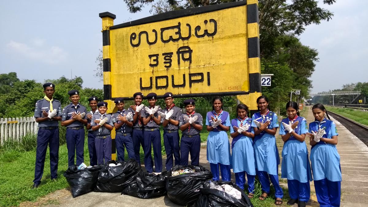 Railway station Cleaning program