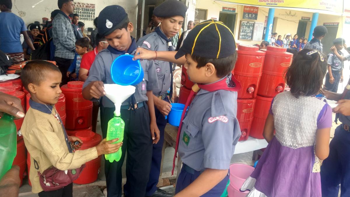 Free Water Distribution