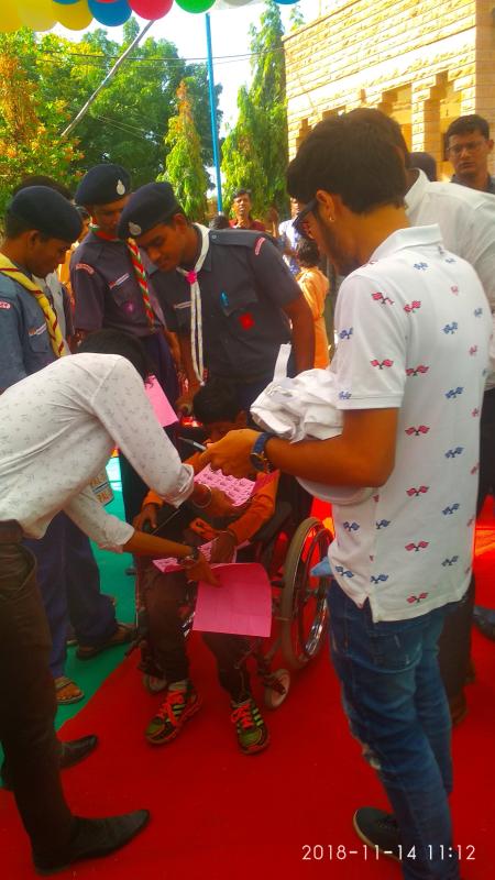 Rover ranger played with Inefficient children on Children's Day