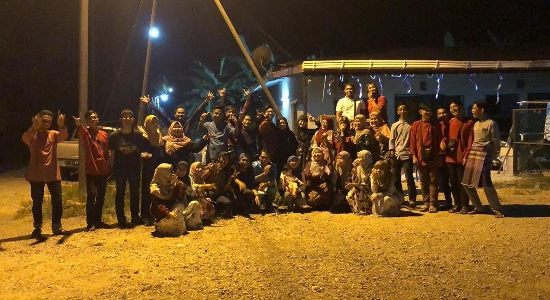 Kemeriahan Rumah Terbuka Banzai Rovers Kinabatangan 