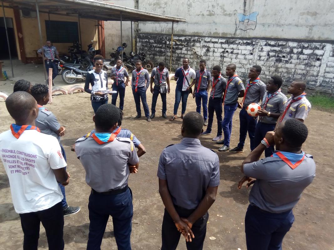 Formation des scouts du clan les Rossignols à l'initiative messager de la paix